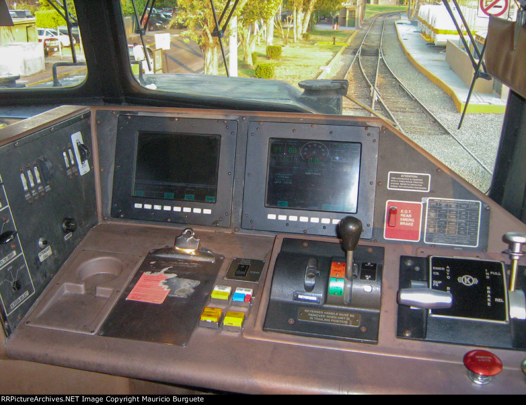 BNSF SD70MAC Executive Locomotive